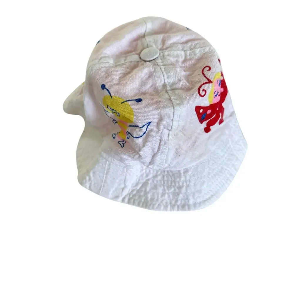 White Butterfly Embroidered Bucket Hat - Size Large
